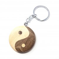 Schlüsselanhänger aus Holz - Yin und Yan